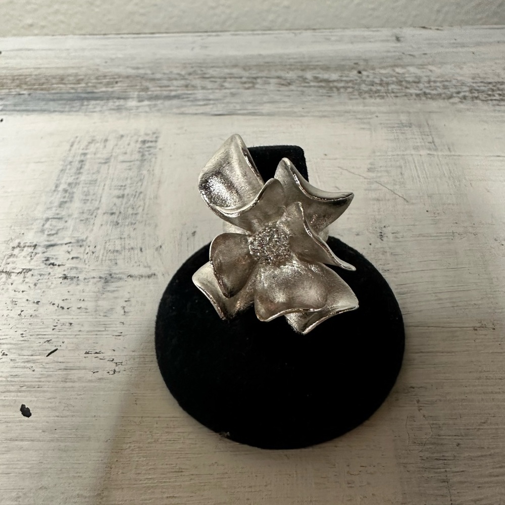 Steel Magnolia 3D Curling Flower Ring With Crystal Cluster Center size 6